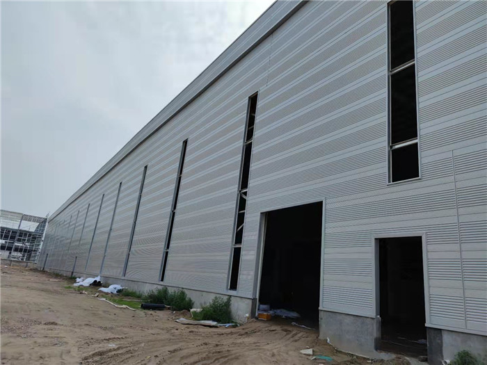 談一談V8聚氨酯板材料為何備受市場(chǎng)關(guān)注？